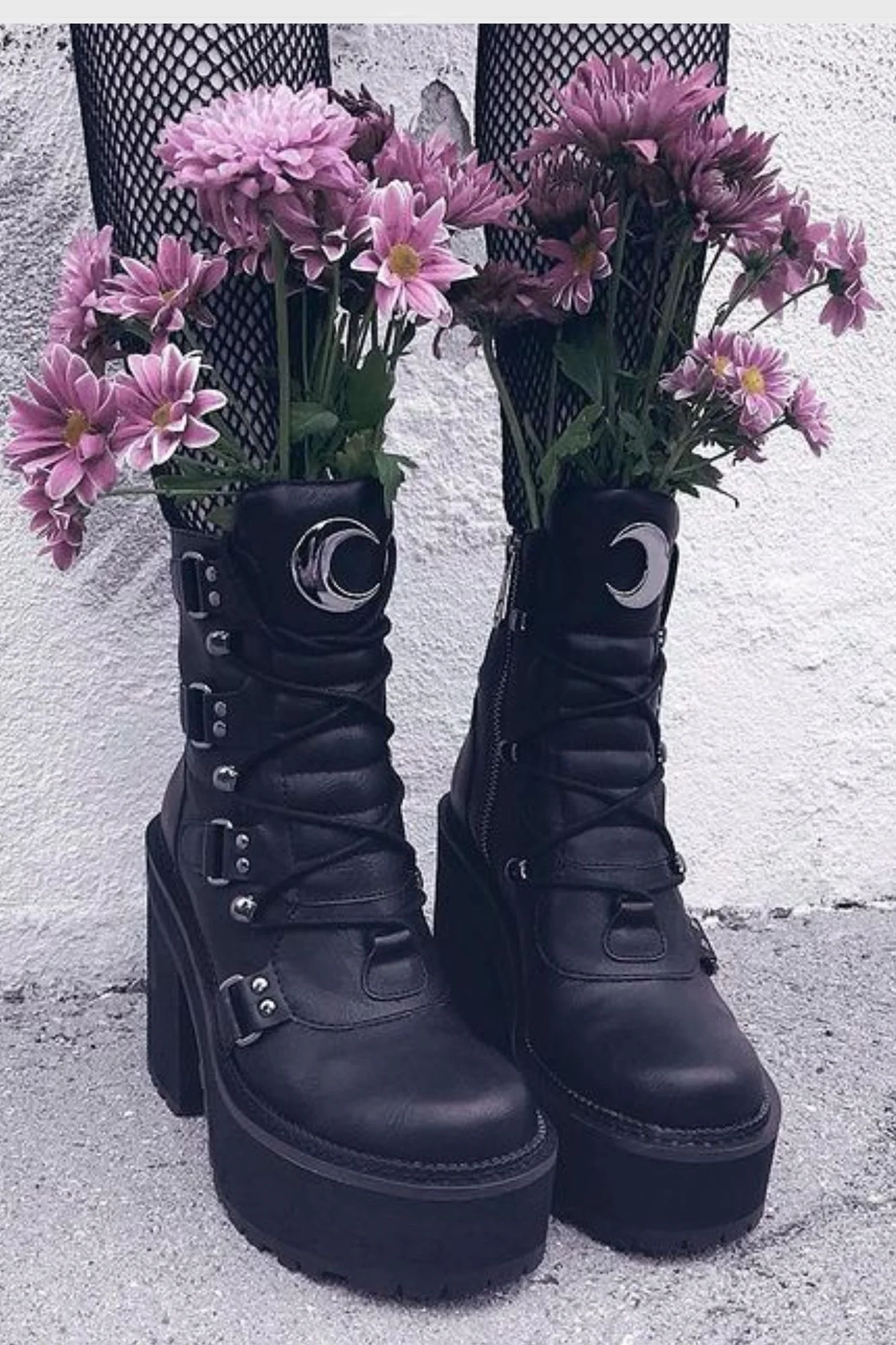 Broom Rider Boots [B] - Image 4